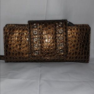 Kenneth Cole women’s wallet